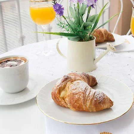 Bed & Breakfast Les De Lulu 3*