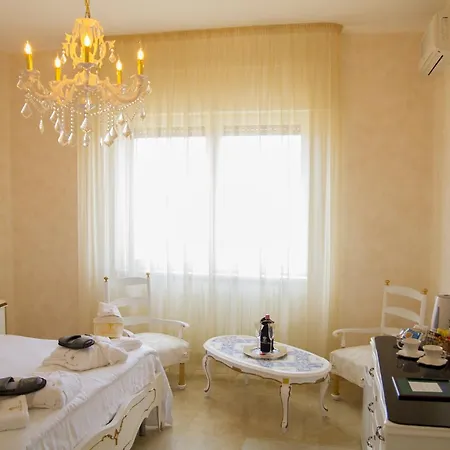 Les De Lulu Bed & Breakfast