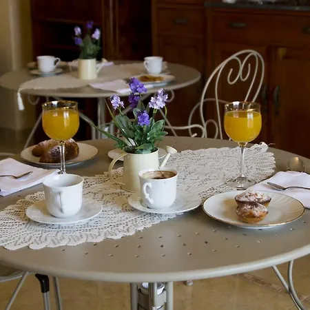 Les De Lulu Bed & Breakfast