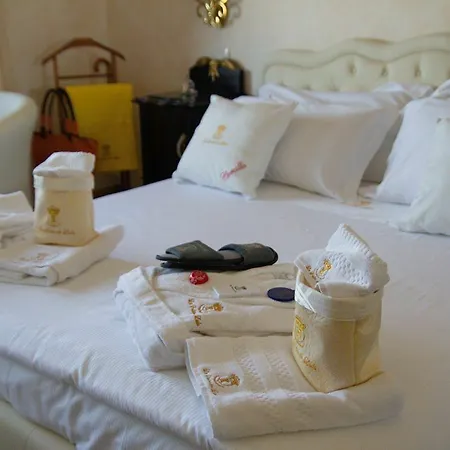 Bed & Breakfast Les De Lulu 3*